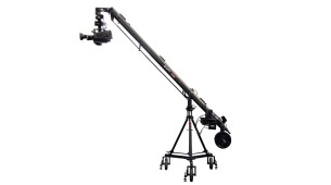 Shotoku and Cammate Graphica 370 Crane for Virtual Sets